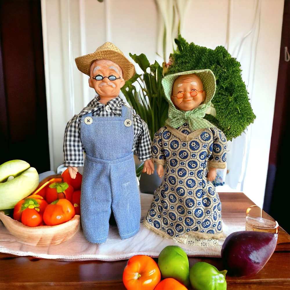 Vintage Soap Bottle Dolls Grandma & Grandpa Folk Art Farmer Couple